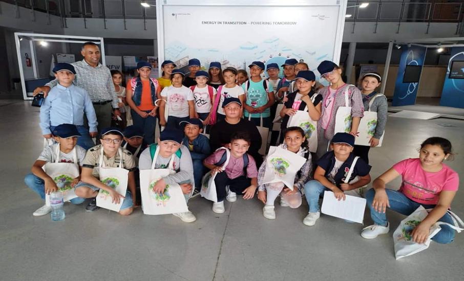 زيارات ميدانية موجهة لفائدة المدارس الابتدائية و المعاهد الإعدادية